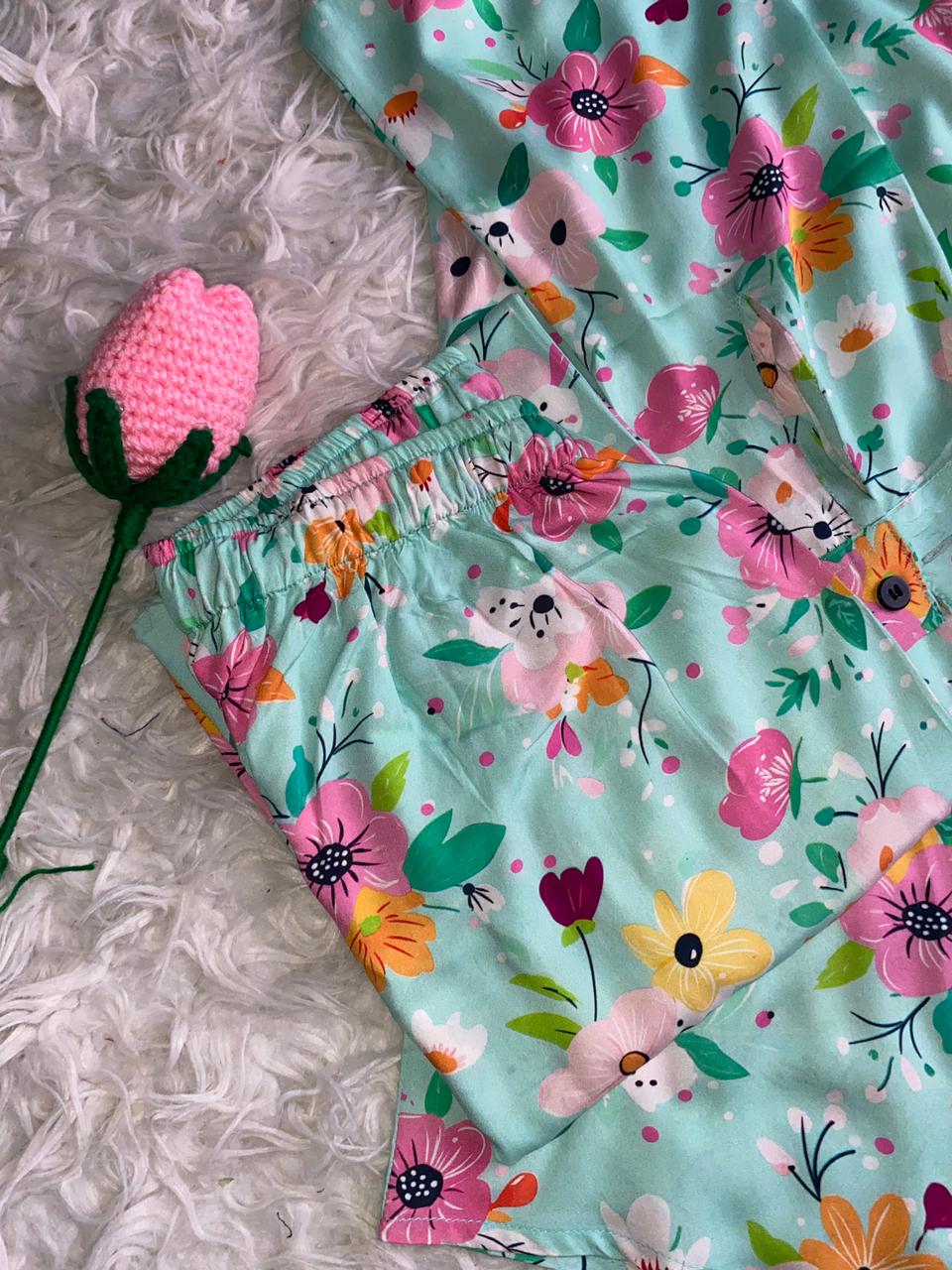 Mint Pop Floral Set