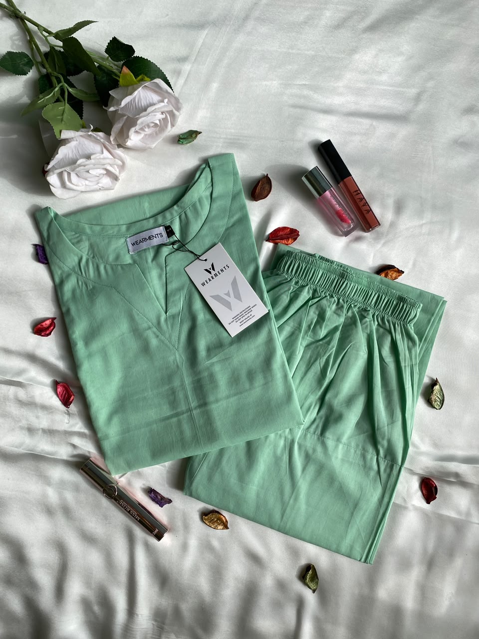 Mint Green Solid Seamless 2 Piece Suit