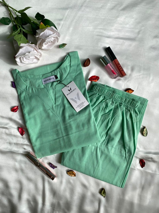 Mint Green Solid Seamless 2 Piece Suit