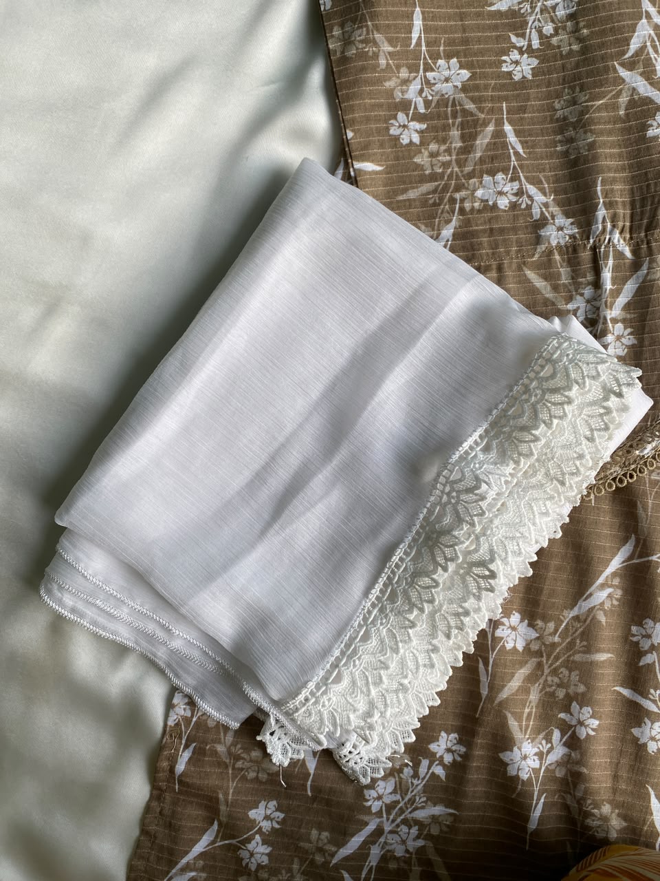 Beige Bloom  3PCS SET