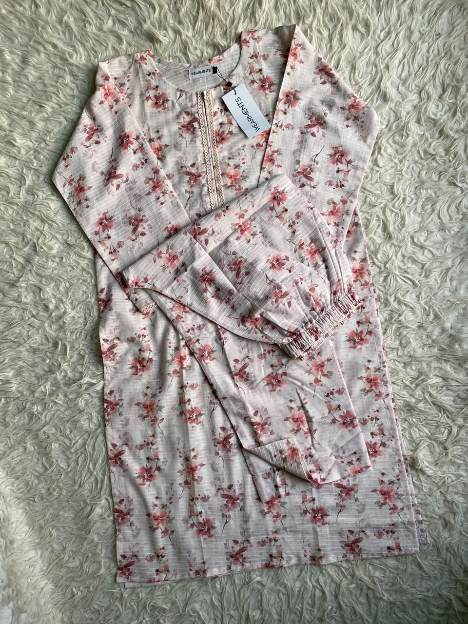 Rose Mist – Premium Summer Lawn 3PC Suit