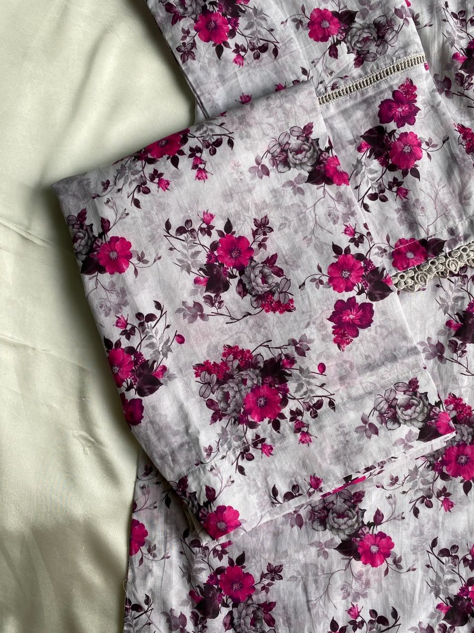 blossom-mist-3pc-printed-lawn-suit