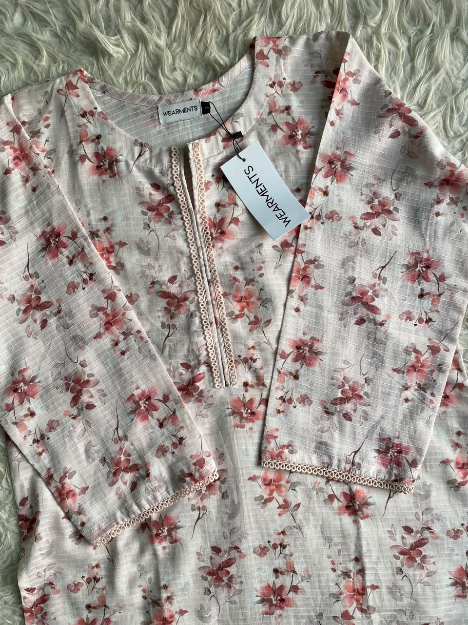 Rose Mist – Premium Summer Lawn 3PC Suit