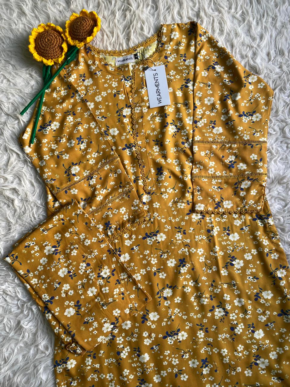 Mustard Daisy Charm 3PC Set