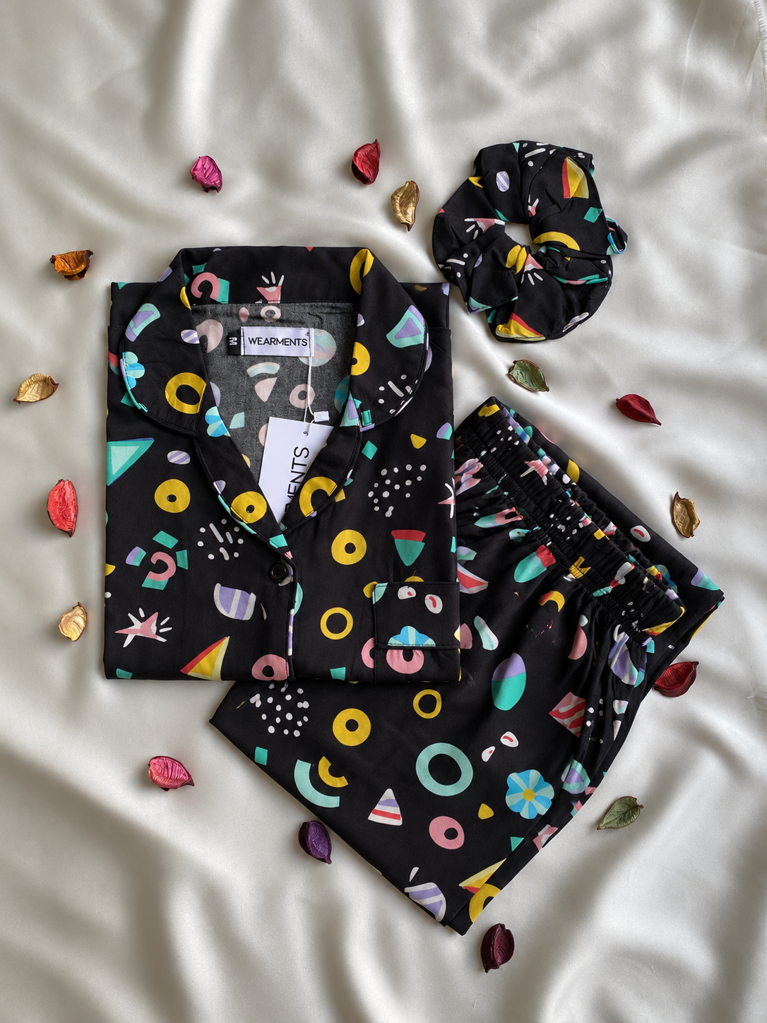Black Multicolour Abstract Print Linen Night Suit