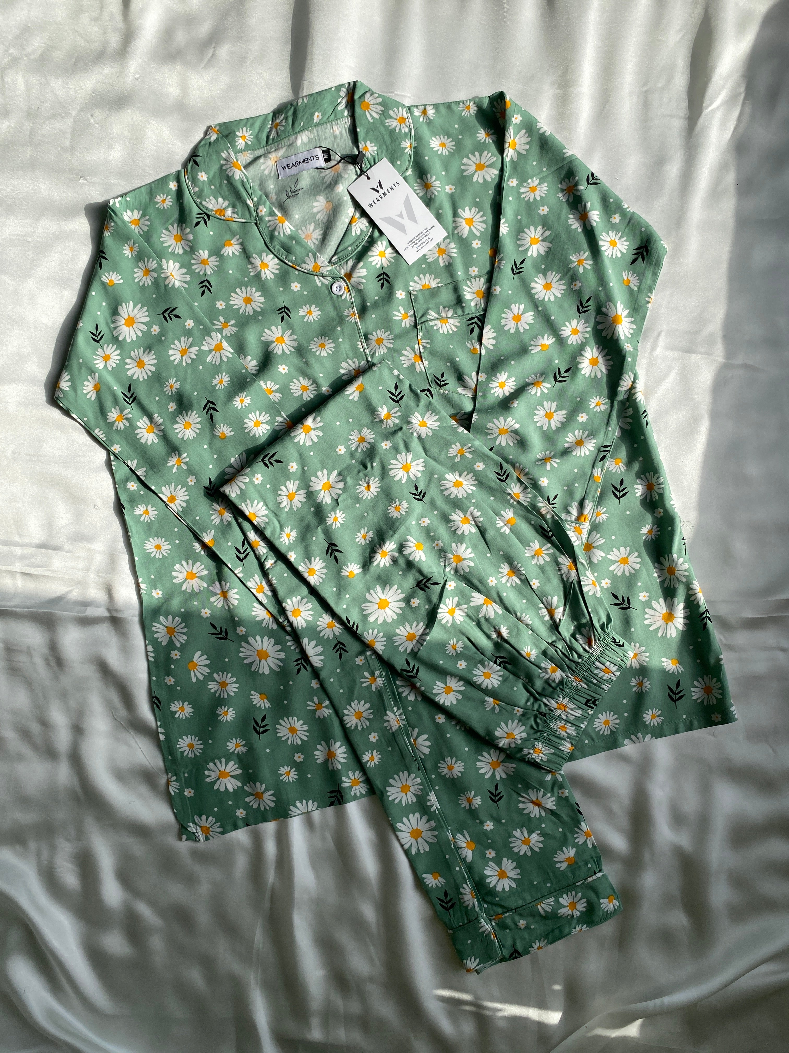 Daisy Bloom pjs set