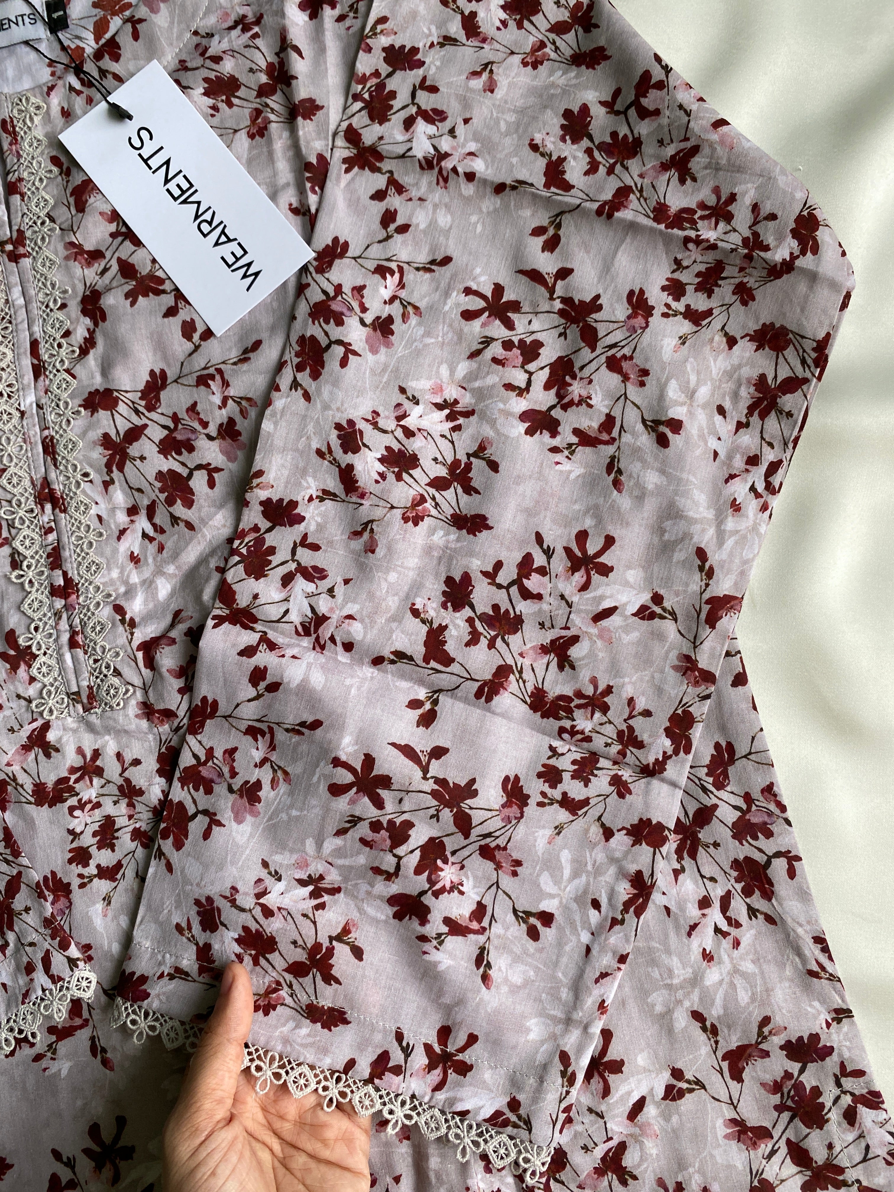 Autumn Blossom – Premium Summer Lawn 3PC Suit