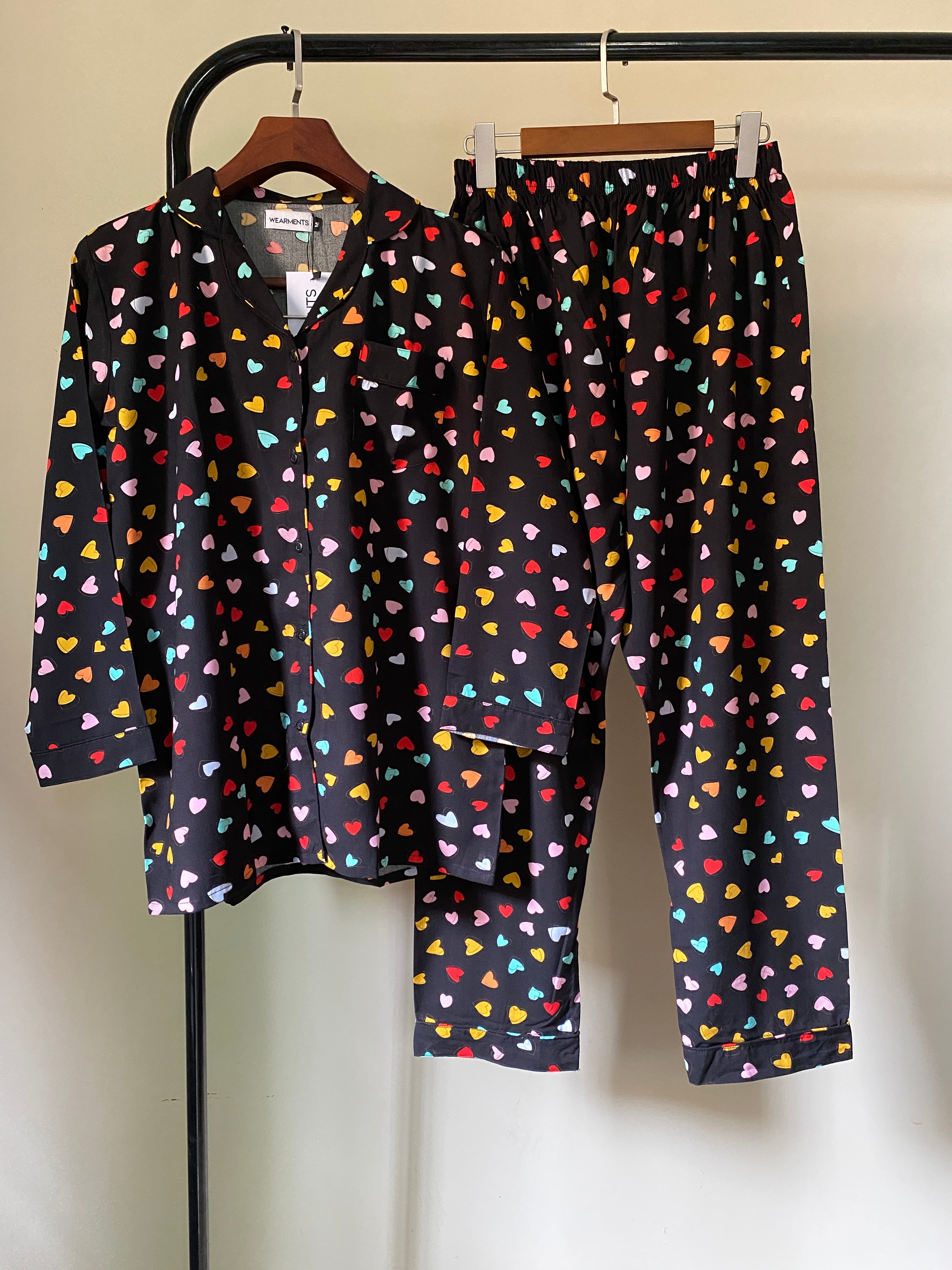 Colorful Hearts Black Night Suit