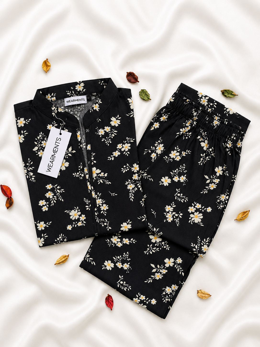 Midnight Daisy 2PC Linen Set