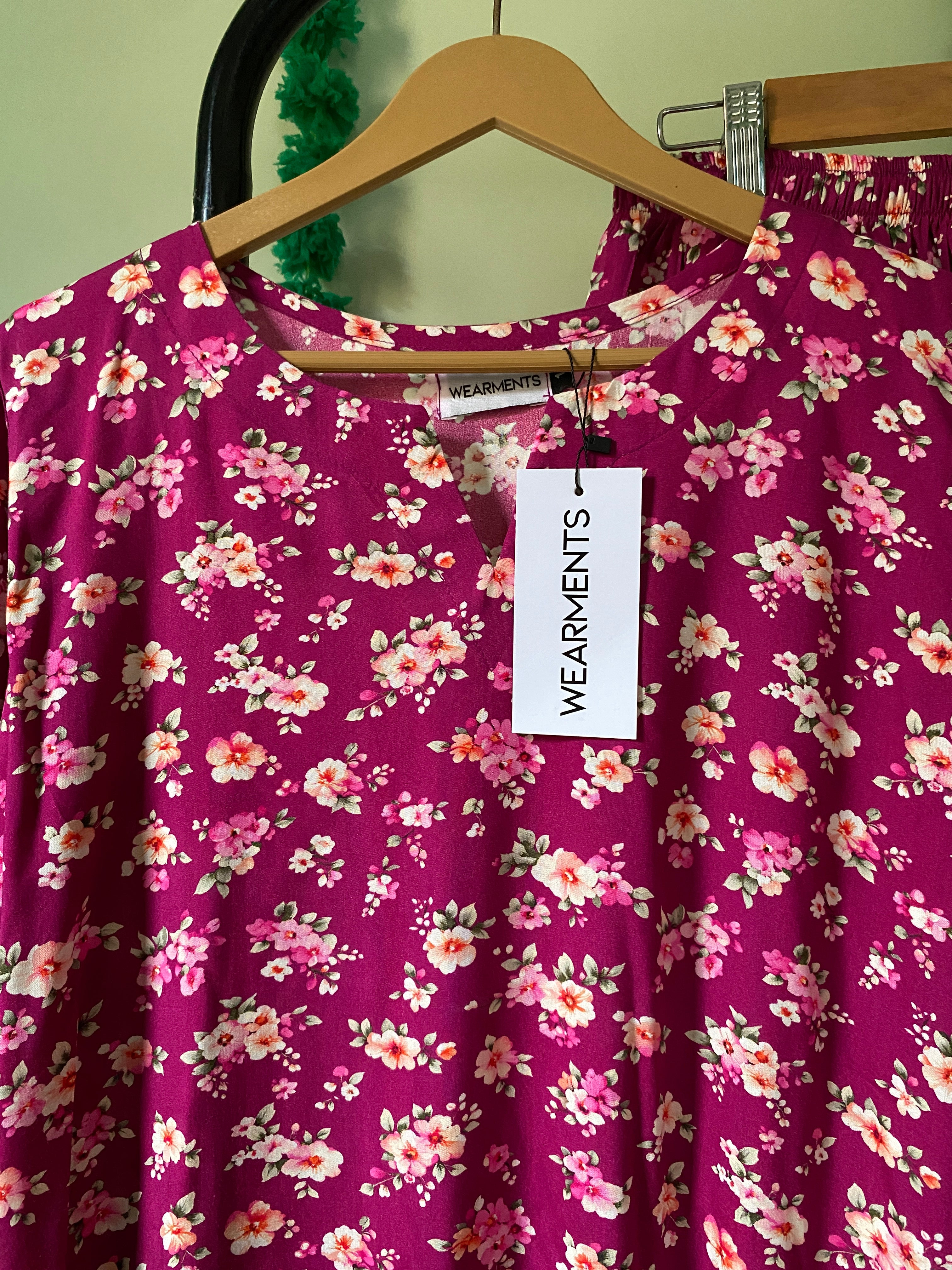 Berry Blossom Floral 2PC Set