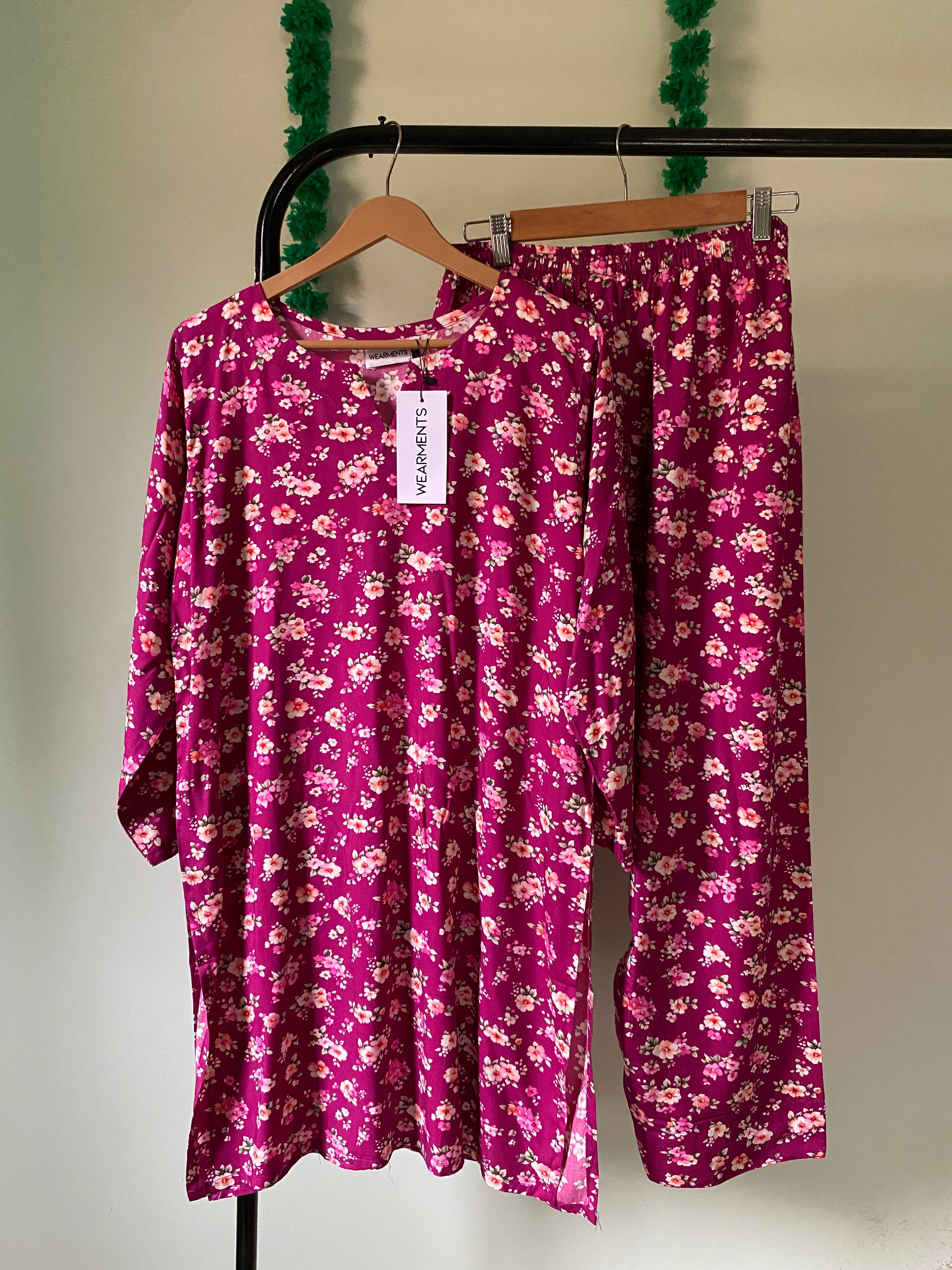 Berry Blossom Floral 2PC Set