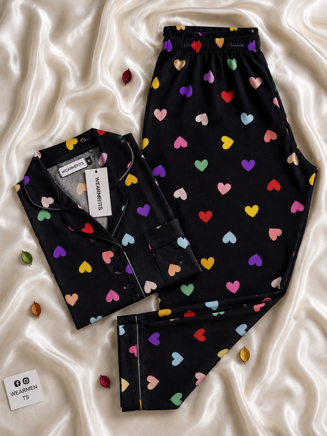 🖤 Multicolor Hearts Night Suit