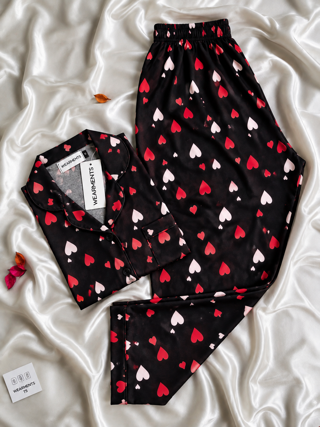 Love Notes Black Heart Premium Linen Night Suit