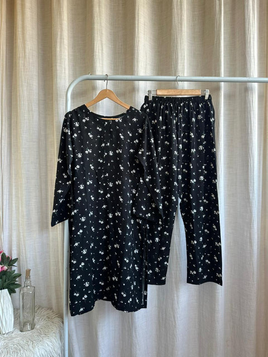 ⚫ Midnight Mono Bloom