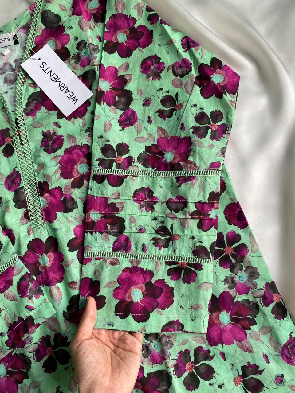 Emerald Flora – Premium Summer Lawn 3PC Suit