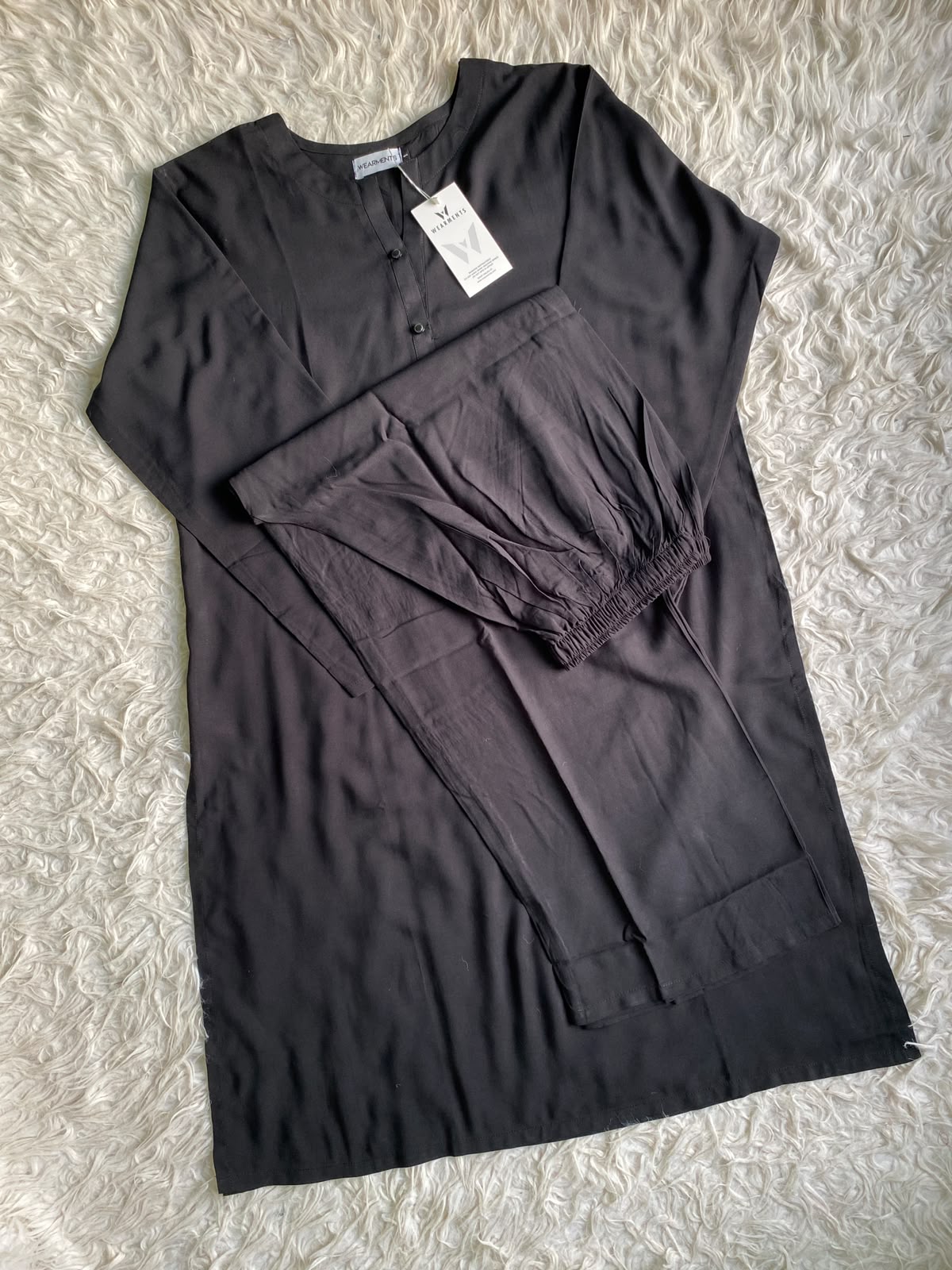 Black Solid