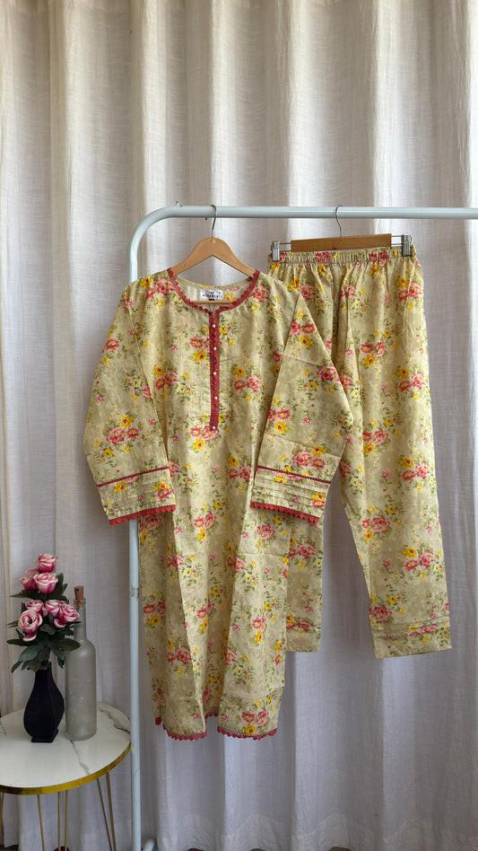 FLORAL BLOSSOM