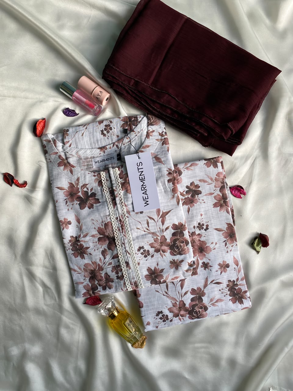 Maroon Rose – Premium Summer Lawn 3PC Sui