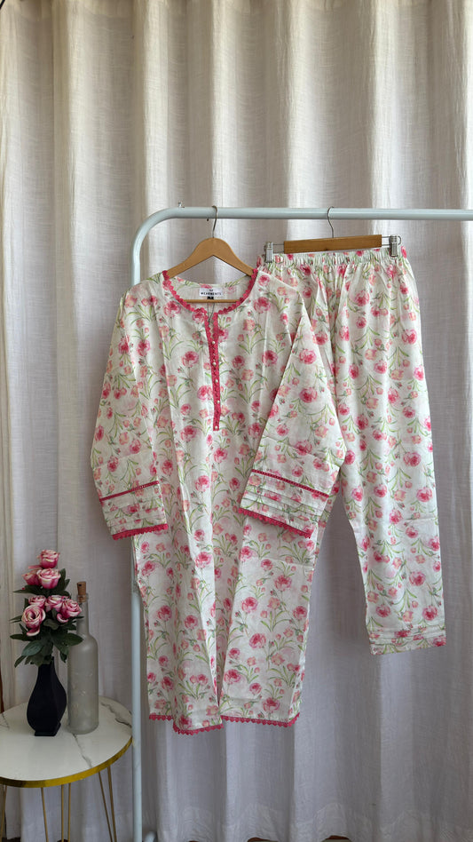 ROSY WHITE