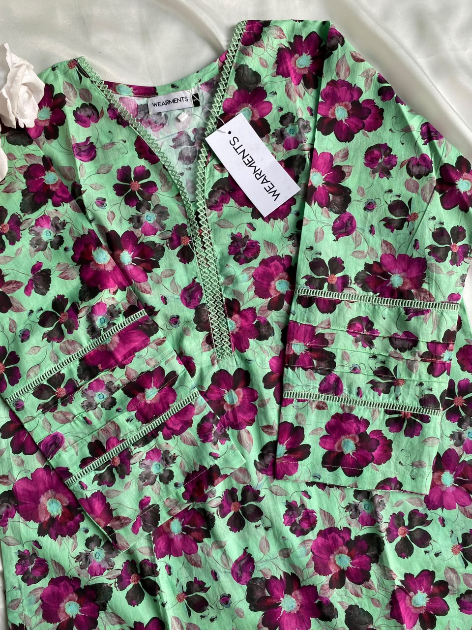 Emerald Flora – Premium Summer Lawn 3PC Suit