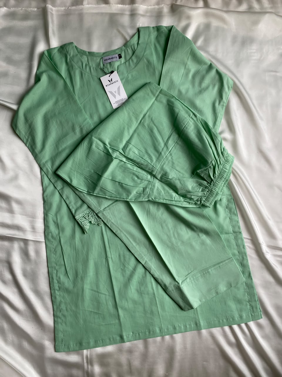 Mint Green Solid Seamless 2 Piece Suit