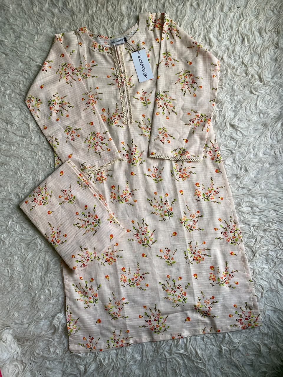 Peach Petals – Premium Summer Lawn 3PC Suit