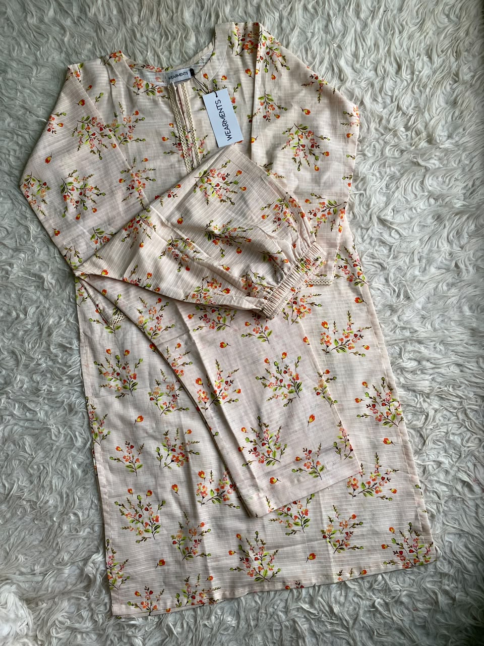 Peach Petals – Premium Summer Lawn 3PC Suit